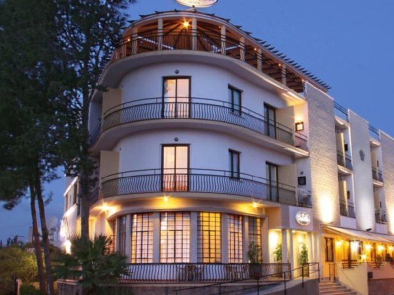 Crown Inn Hotel Nicósia Exterior foto